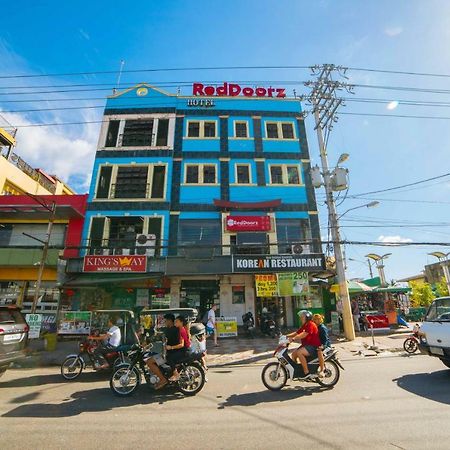 Reddoorz @ Fields Avenue Angeles City Zewnętrze zdjęcie