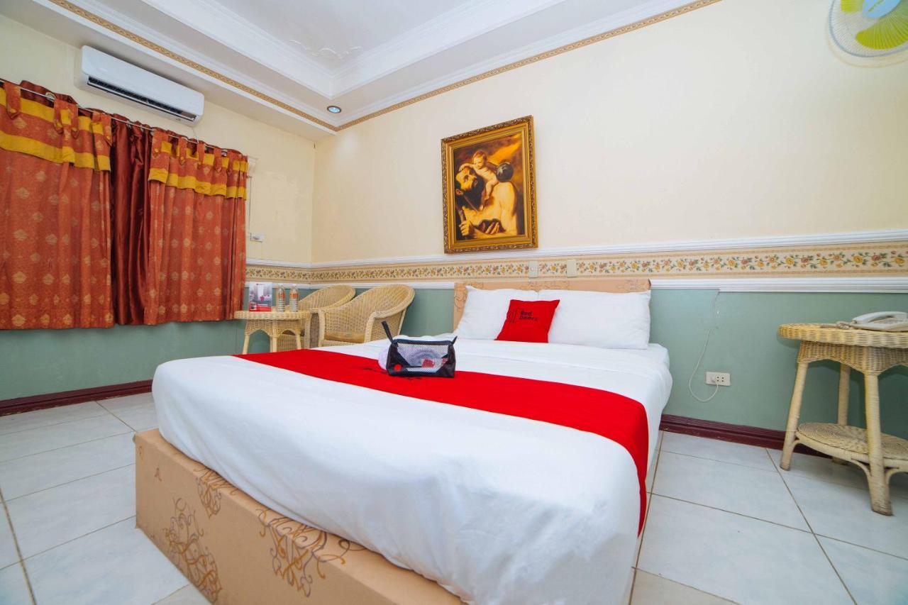 Reddoorz @ Fields Avenue Angeles City Zewnętrze zdjęcie