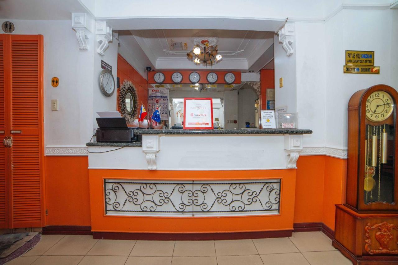 Reddoorz @ Fields Avenue Angeles City Zewnętrze zdjęcie