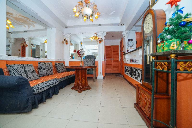 Reddoorz @ Fields Avenue Angeles City Zewnętrze zdjęcie